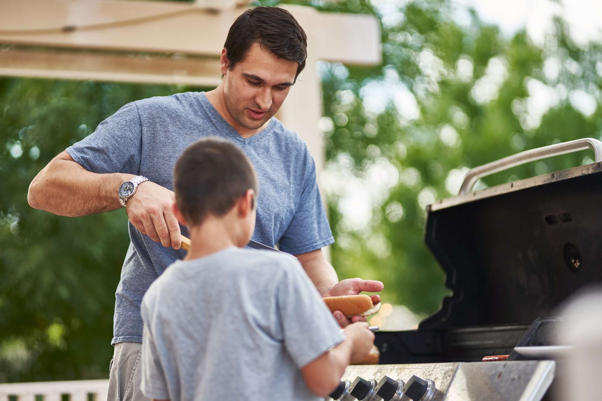 can-you-grill-on-a-covered-porch-barbehow